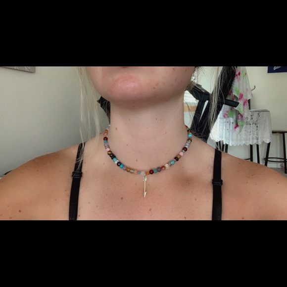 Assorted beads necklace with arrow charm - Picture 3 of 5